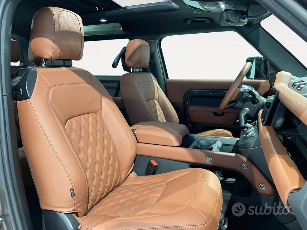 Land Rover Defender 2025 photo 3