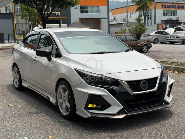 Nissan Almera