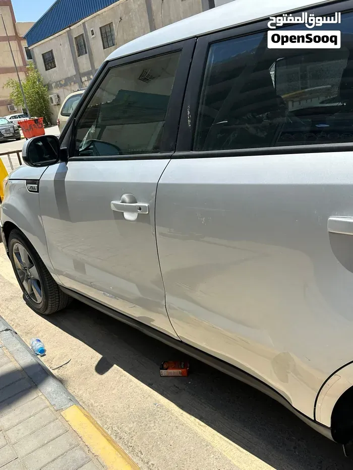 Kia Soul 2017 photo 2