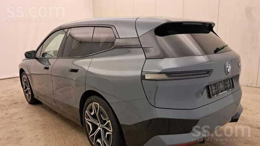 BMW Ix40 2021 photo 4