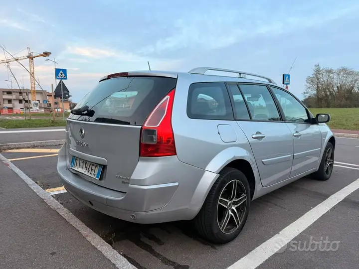Renault Megan 2007 photo 4