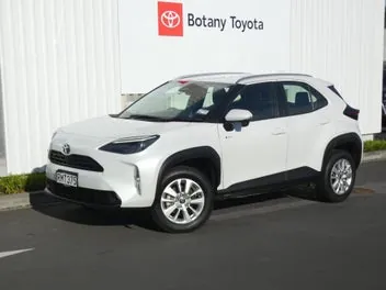 Toyota Yaris Cross 2024 photo 2
