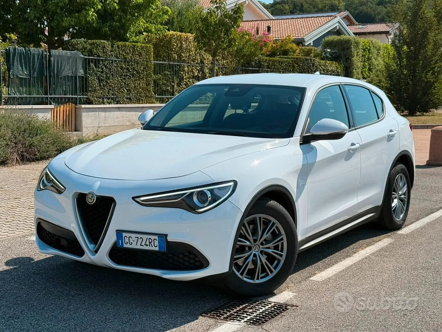 Alfa Romeo Stelvio 2021 photo 2