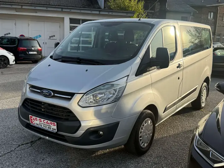 Ford Tourneo Custom