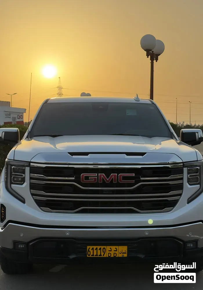 GMC Sierra