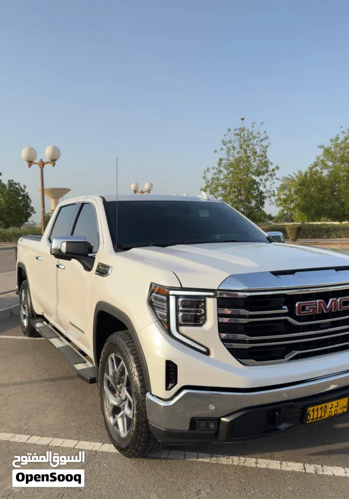 GMC Sierra 2024 photo 3
