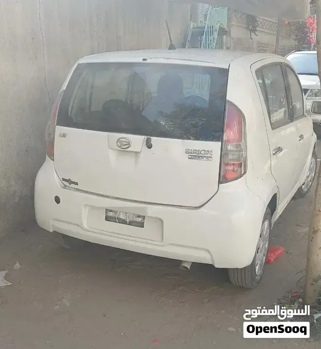 Daihatsu Sirion 2008 photo 2
