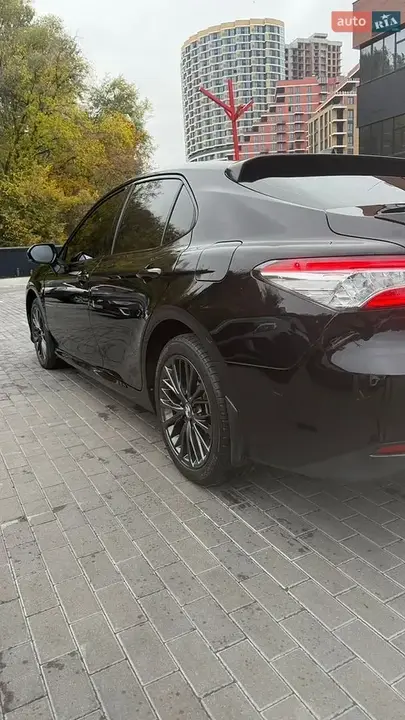 Toyota Camry 2017 photo 5