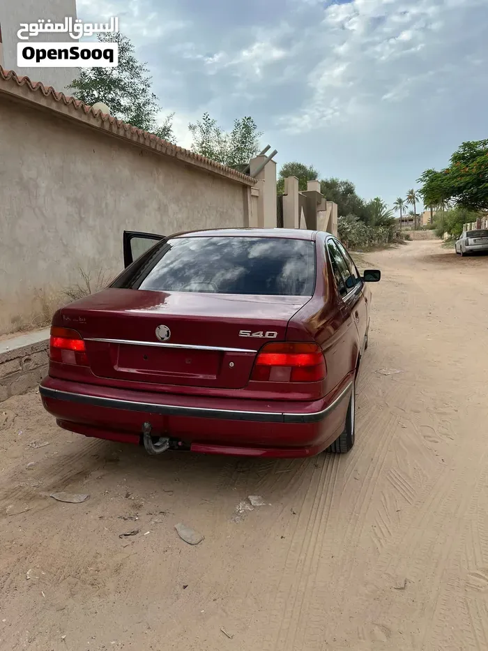 BMW 5 Series 1998 photo 2