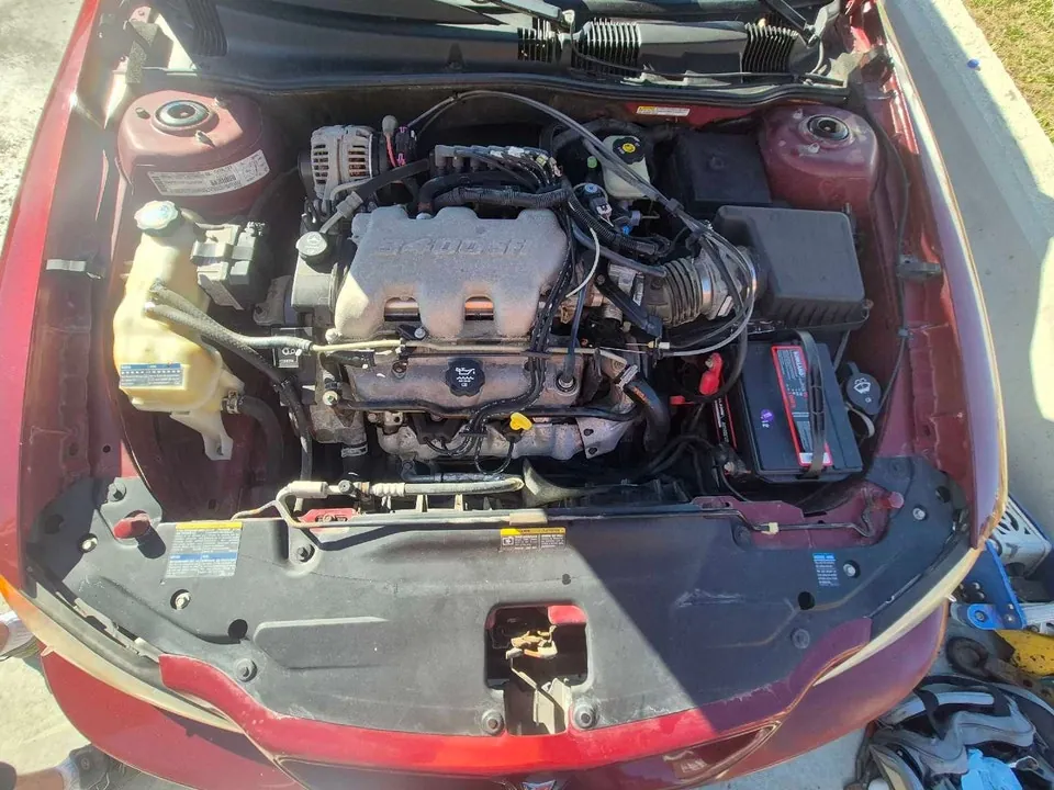 Pontiac Grand Am 2003 photo 2