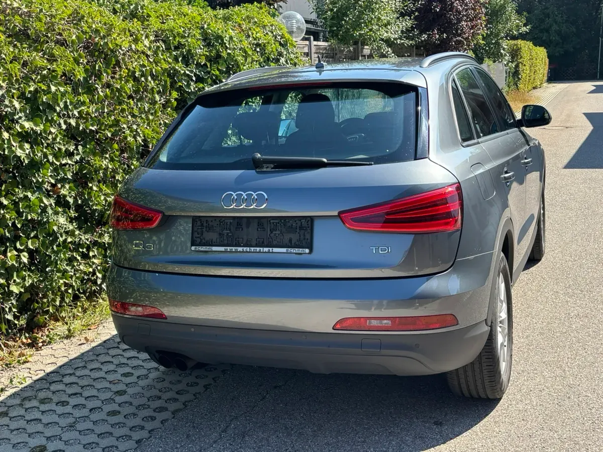 Audi Q3 2013 photo 2