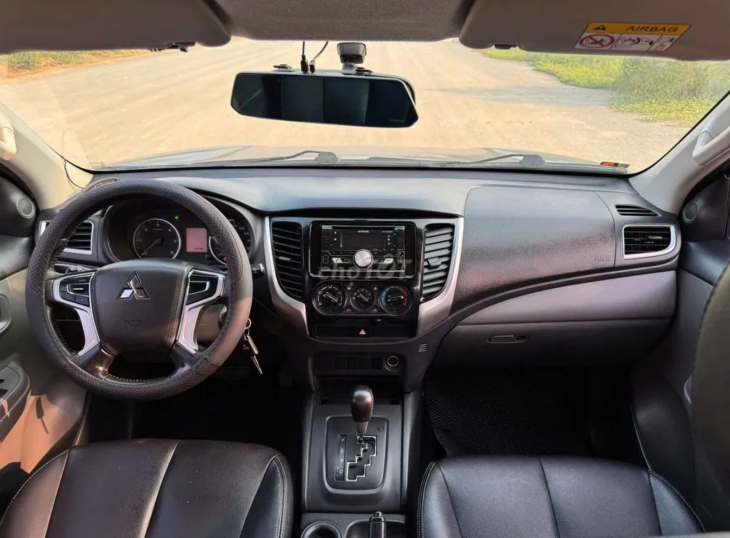 Mitsubishi Triton 2017 photo 5