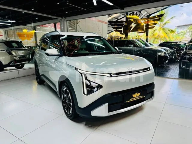 Kia Carens 2026 photo 3