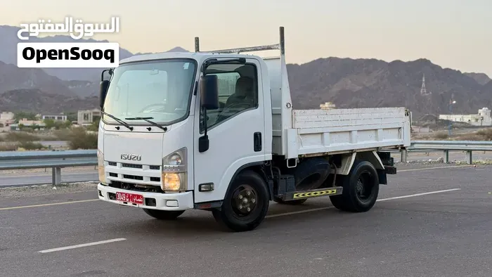 Isuzu N-Series 2025 photo 5