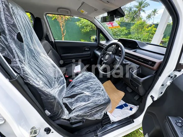Suzuki Wagon R 2026 photo 4