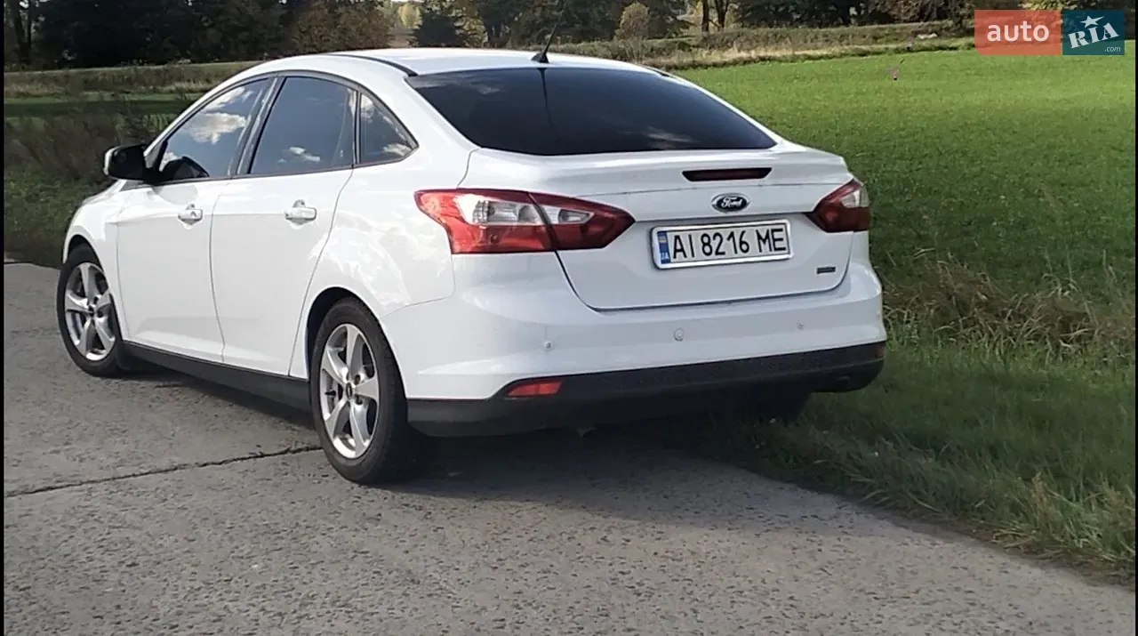 Ford Focus 2014 photo 3