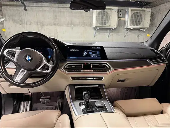 BMW X5 2021 photo 2
