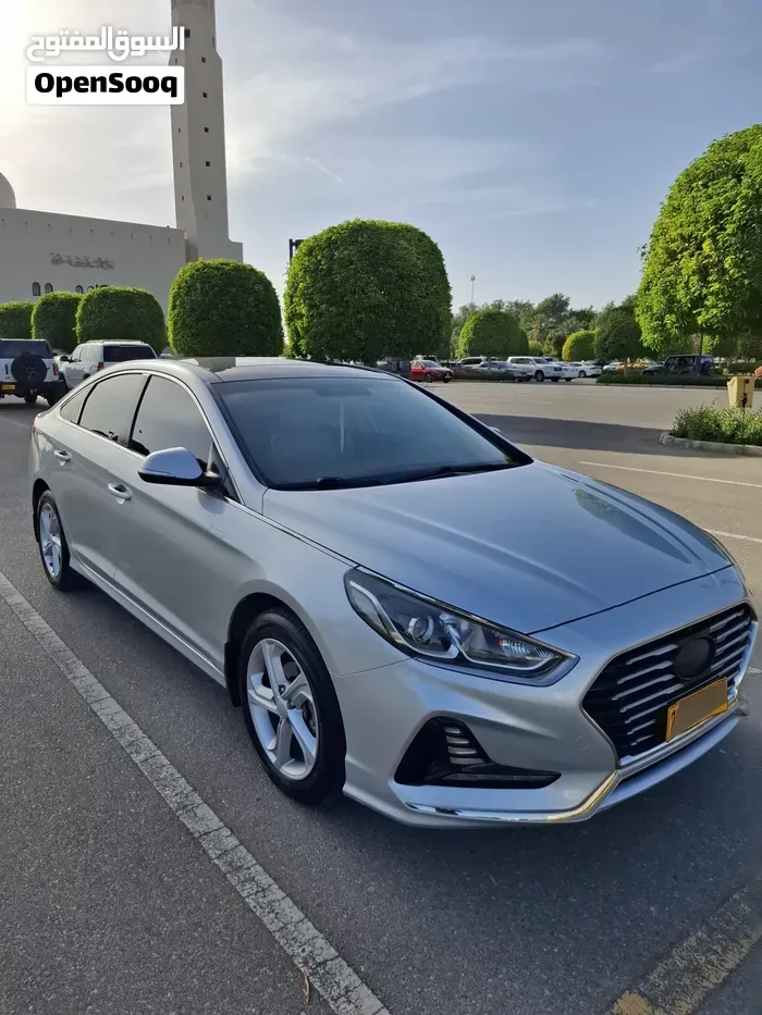 Hyundai Sonata 2018 photo 2