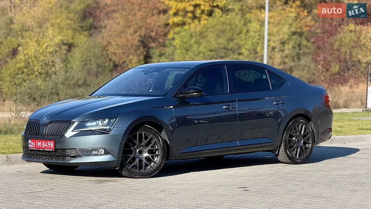 Skoda Superb 2018 photo 4