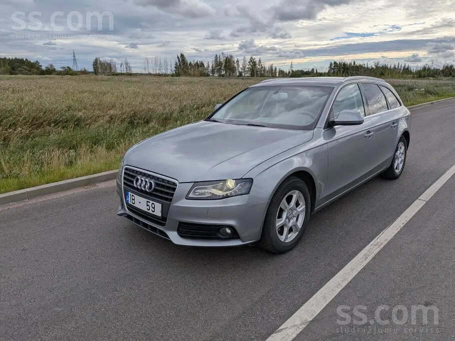 Audi A4 2008 photo 2