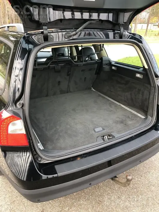 Volvo V70 2009 photo 4