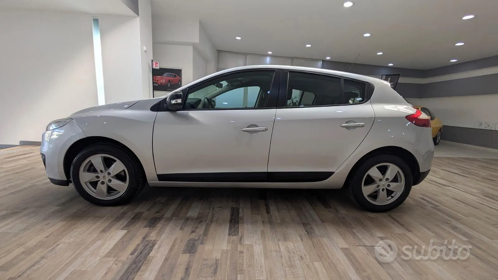 Renault Megane 2013 photo 2