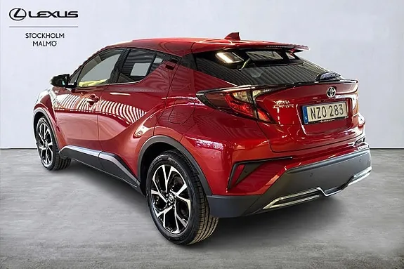 Toyota C-Hr 2022 photo 2