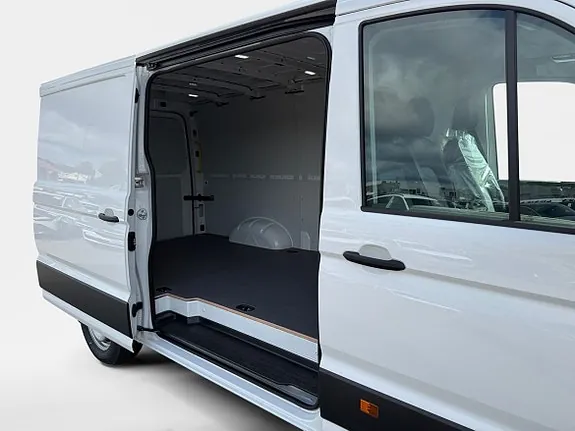 Volkswagen Crafter 2026 photo 3