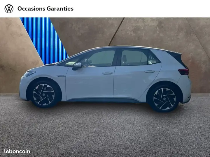 Volkswagen Id.3 2022 photo 2