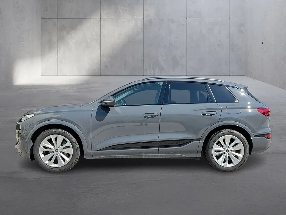 Audi Q6 2025 photo 2