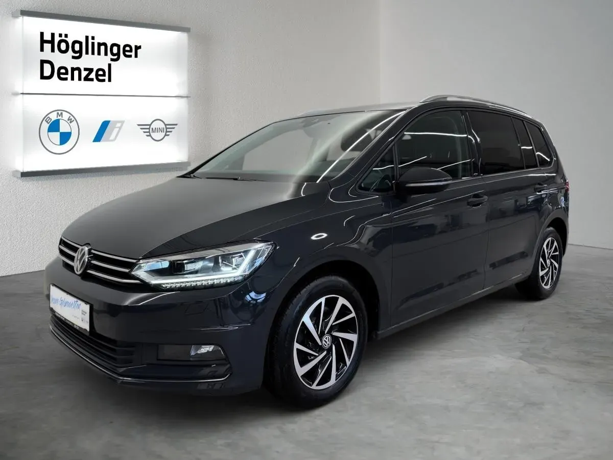 Volkswagen Touran 2019 photo 2