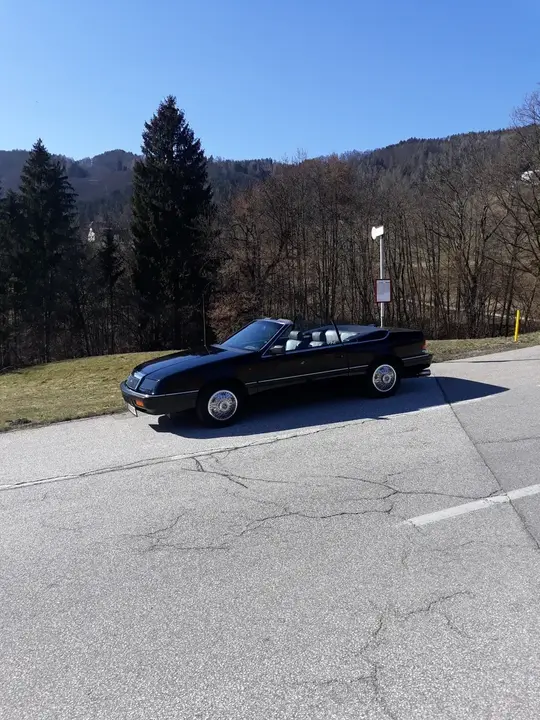 Chrysler Le Baron 1992 photo 2