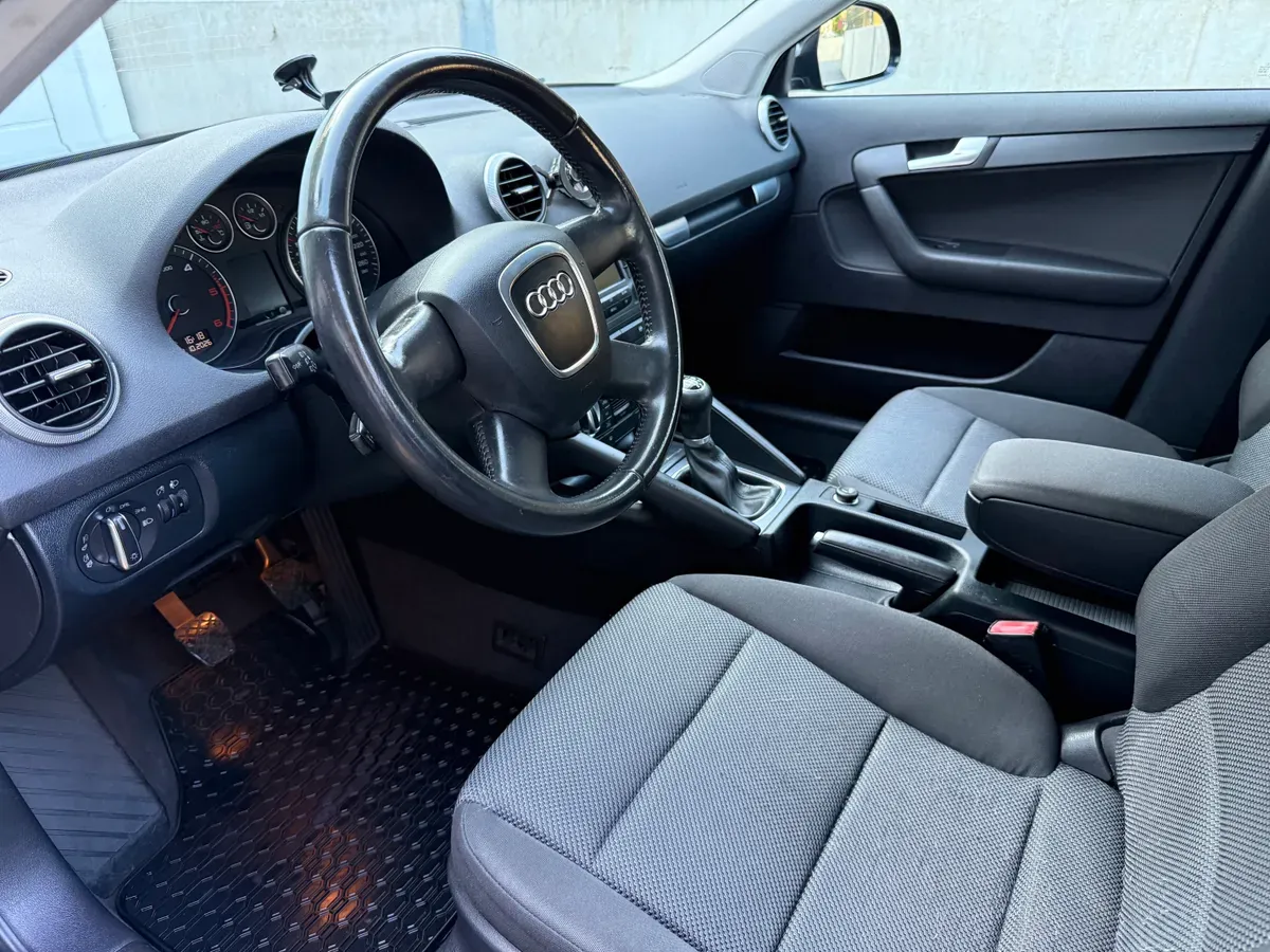 Audi A3 2009 photo 3