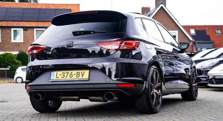 Seat Leon 2015 photo 2