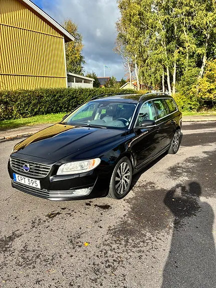 Volvo V70 2015 photo 2