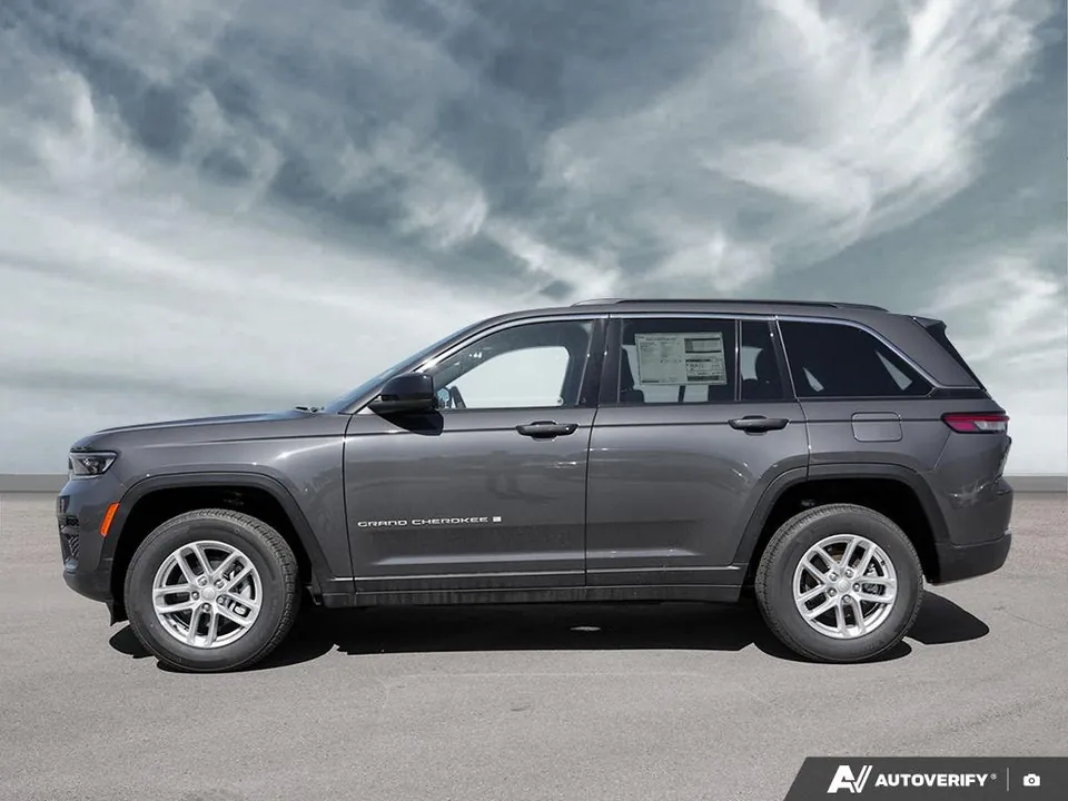 Jeep Grand Cherokee 2026 photo 3