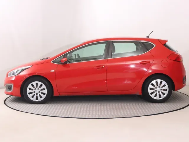 Kia Ceed 2016 photo 2