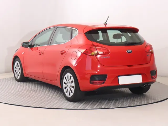 Kia Ceed 2016 photo 3