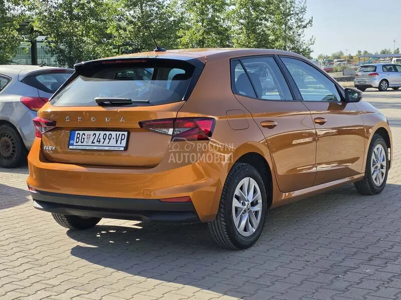 Skoda Fabia 2022 photo 4