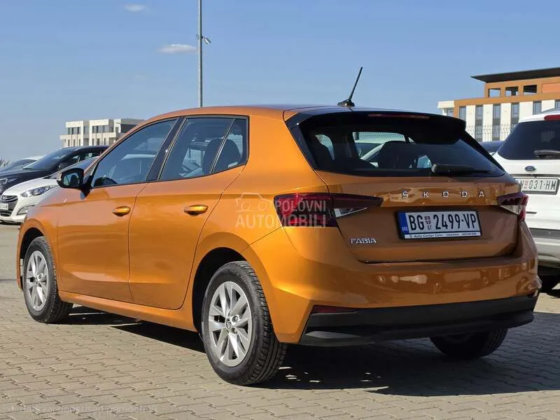 Skoda Fabia 2022 photo 5