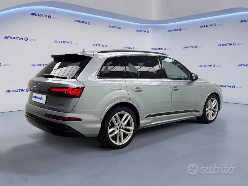 Audi Q7 2023 photo 4