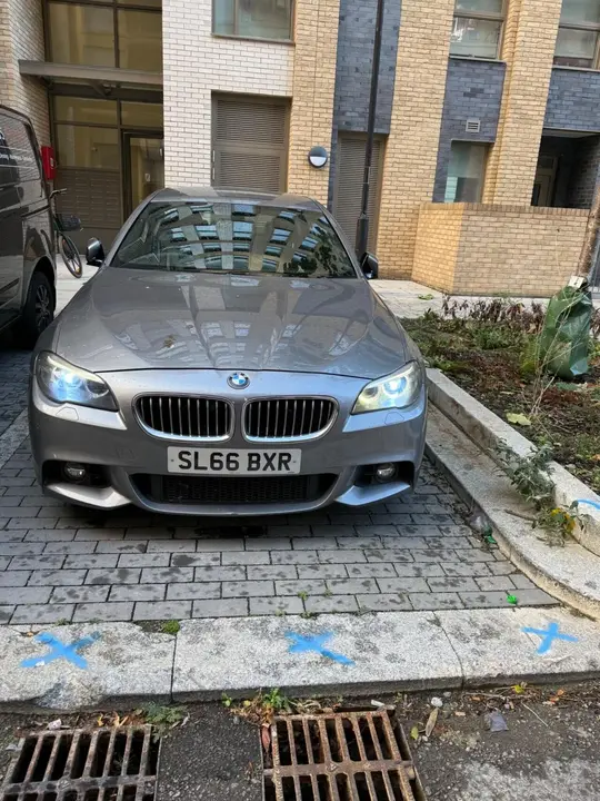 BMW 5 Series 2016 photo 4