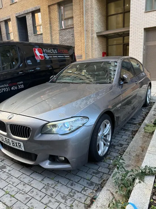 BMW 5 Series 2016 photo 3