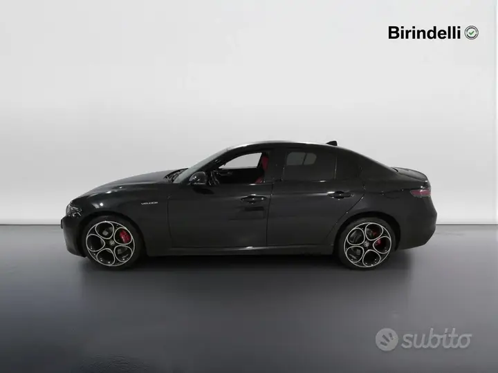Alfa Romeo Giulia 2023 photo 5