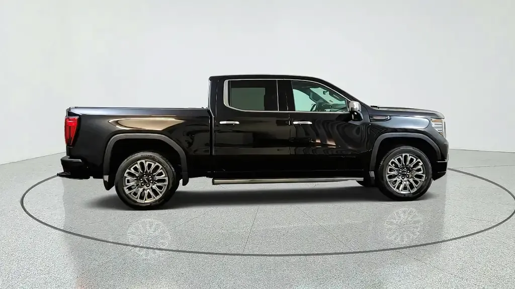 GMC Sierra 1500 2026 photo 2