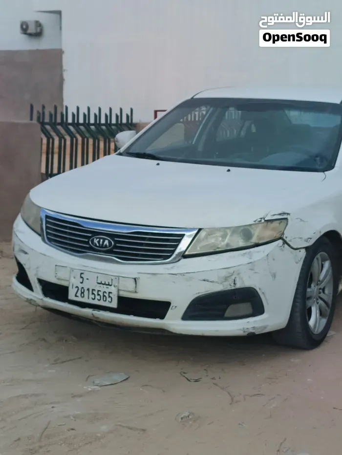Kia K5 2010 photo 3