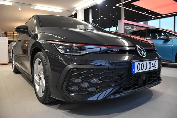 Volkswagen Golf 2026 photo 4
