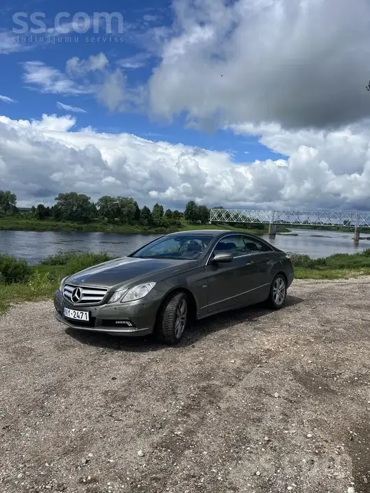 Mercedes-Benz E350