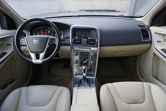 Volvo Xc60 2014 photo 2