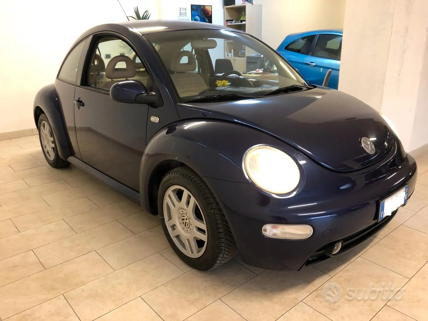 Volkswagen New Beetle 2001 photo 2